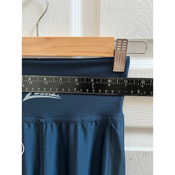 Zubaz Blue Side Green Mesh Panels NFL Seattle Seahawks Graphic Leggings Size XS - Picture 10 of 13